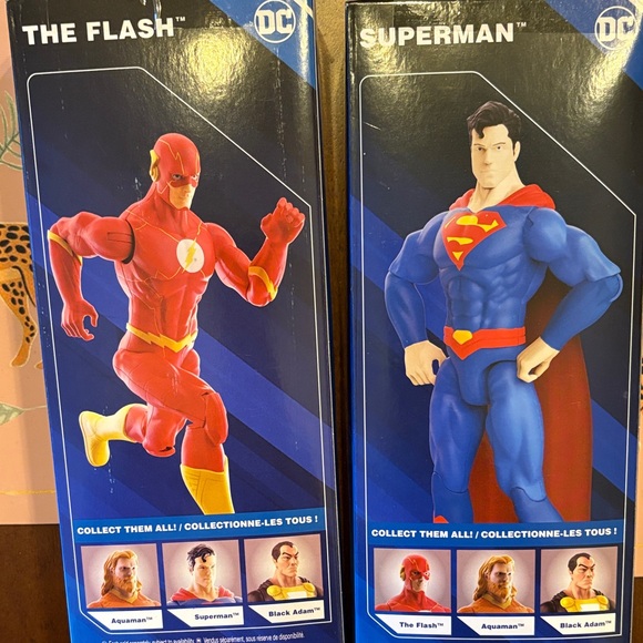 DC Comics Action Figures Set - Superman, The Flash, Aquaman, Black Adam - Picture 8 of 9